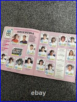 VINTAGE COMPLETE Panini World Cup ITALIA 90 Sticker Album FULL SET 1990 ITALY